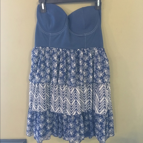 Strapless flirty floral dress