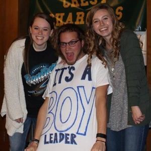 Meet your Posher, Raygan