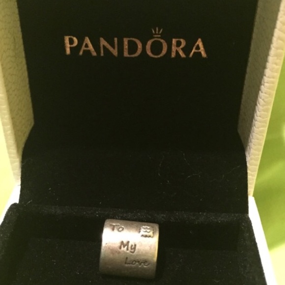 Pandora set charms