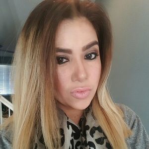 Meet your Posher, Rosana