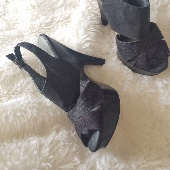 Bakers Black Tri Leather Platform Heel