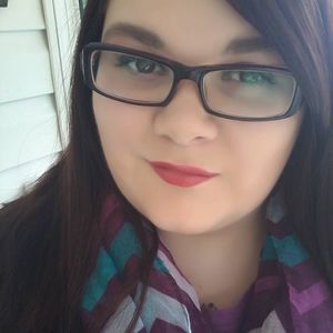 Meet your Posher, Myka