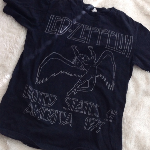 Led Zeppelin shirt