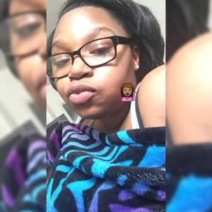 Meet your Posher, Fetti