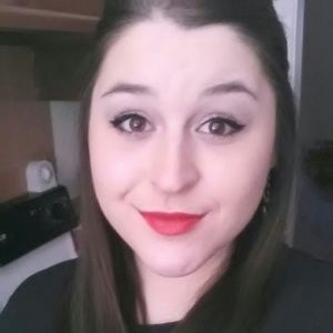 Meet your Posher, Jacqueline