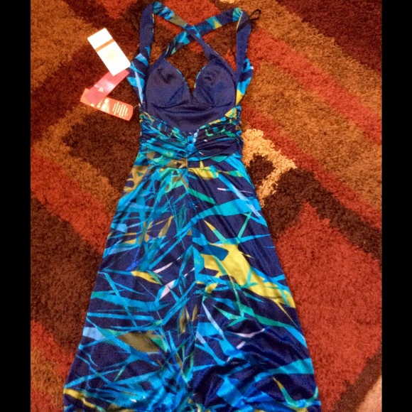 ๐  Blue Topical Prom/ Wedding Dress๐  - Picture 3 of 4