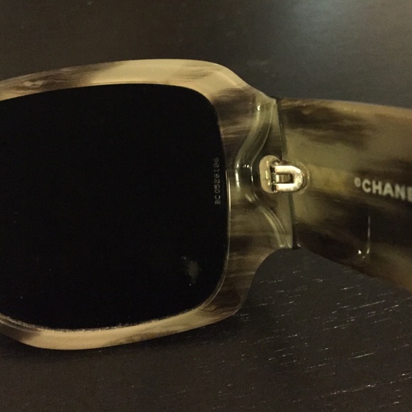 Chanel crystal CC logo sunglasses