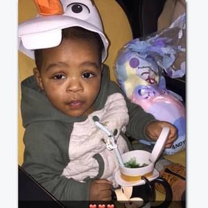 Meet your Posher, Amara