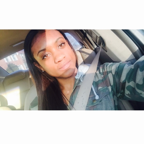 Meet your Posher, Artea