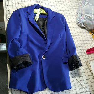 Single button blazer