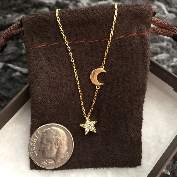 🎉HP🎉Gold Toned Moon and Star Necklace - Picture 2 of 3