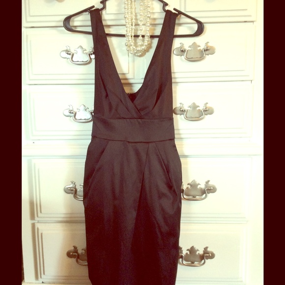 Classic black cocktail dress. LBD