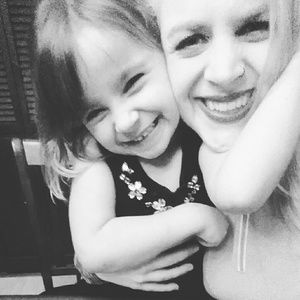 Meet your Posher, Whitney