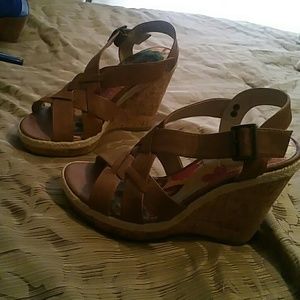 Brown wedges