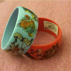 4 skull love bangles