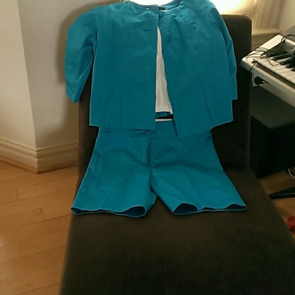 Short jacket set