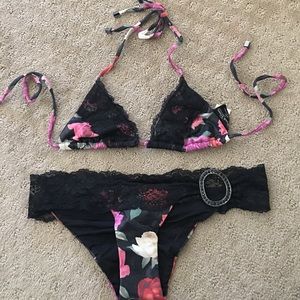 Beach bunny bikini set XS