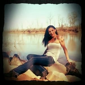 Meet your Posher, Crystal