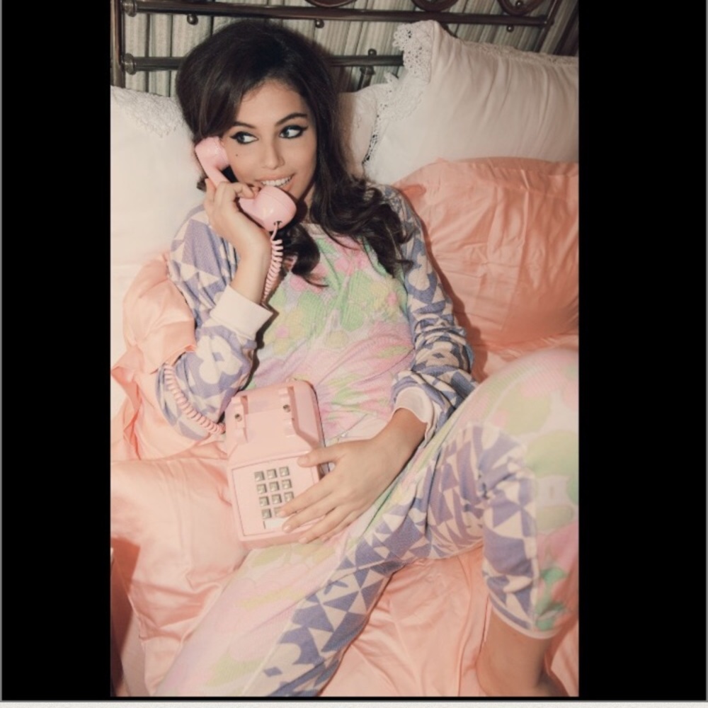 $80 OFF MDW SALE! Wildfox NWT soft campfire pants - Picture 5 of 5