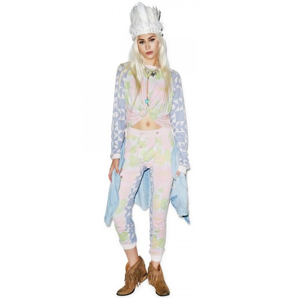 Wildfox Pants - $80 OFF MDW SALE! Wildfox NWT soft campfire pants