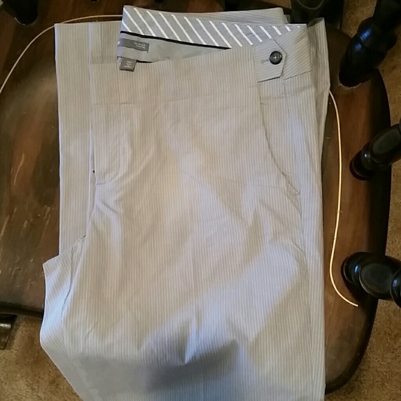 Gap hip slung fit flared leg pant - Picture 1 of 4