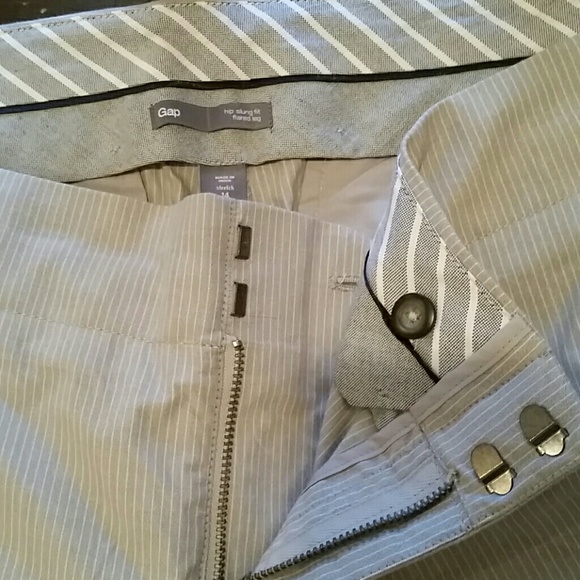 Gap hip slung fit flared leg pant - Picture 4 of 4