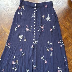 Cute high waisted skirt