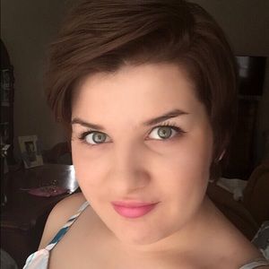 Meet your Posher, Kortnee