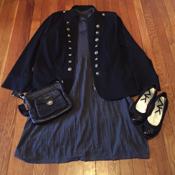 Sold in bundle - Picture 3 of 4