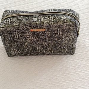 Estee Lauder makeup bag