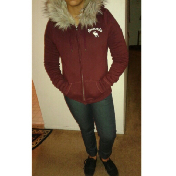 Abercrombie & Fitch Jackets & Blazers - 🔥GET IT! OR IT'S GONE 🔥Abercrombie Hoodie