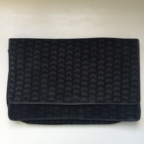 Bottega Veneta | Bags | Authentic Bottega Veneta Clutch | Poshmark