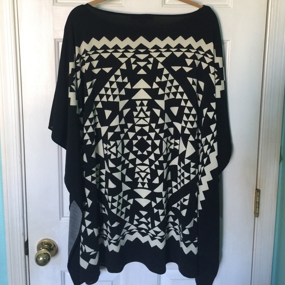 Printed handkerchief dress - Picture 2 of 3