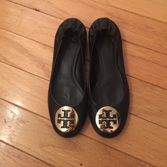 Tory Burch Black/Gold Flats. Size 7.5