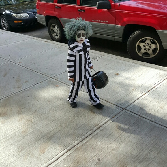 Beetlejuice toddler costume