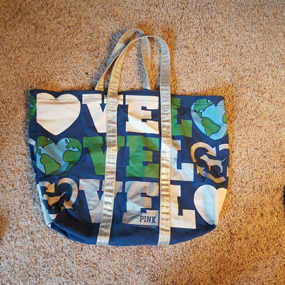 **SOLD** Travel bag