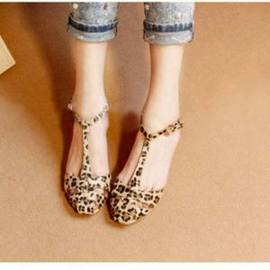 Leopard print flats