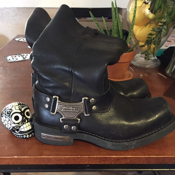 Men's Harley boots