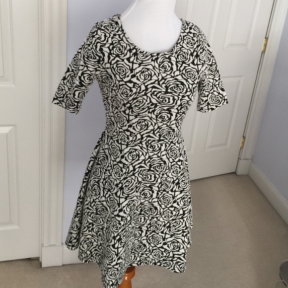 H&M dress