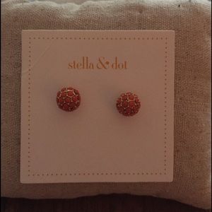 Stella & Dot coral soirée studs