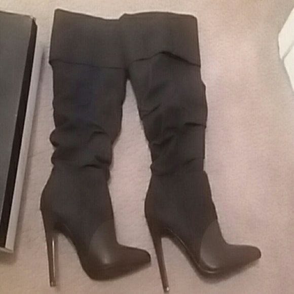 Sophia and Lee boots - Picture 1 of 4