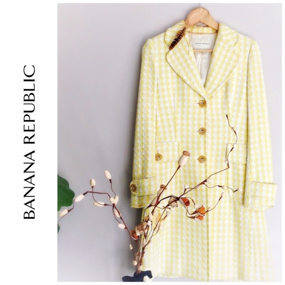 Banana Republic Jackets & Blazers - SOLD Locally🍃BR Vintage Herringbone Peacoat