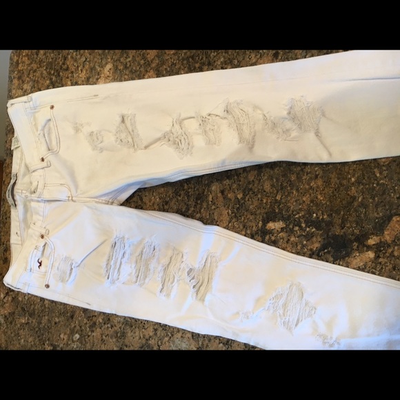 SALE1hr💕Hollister jeans distressed straight leg