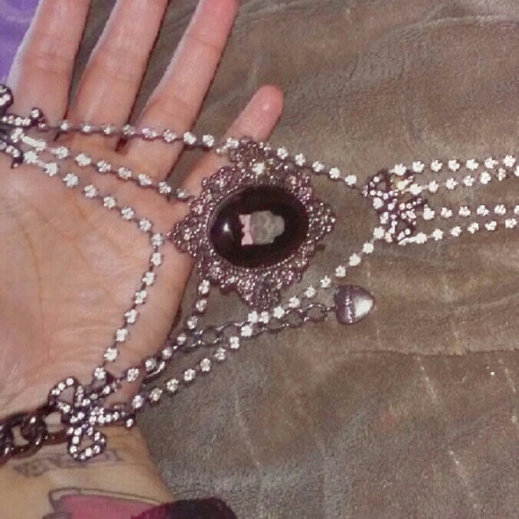 Rare Betsey Johnson black tone skull necklace