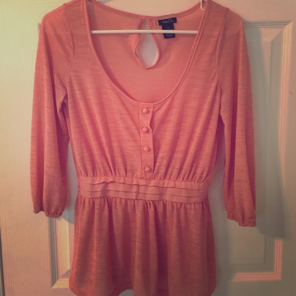 Cute top!