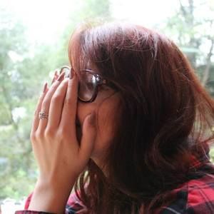 Meet your Posher, Clarissa