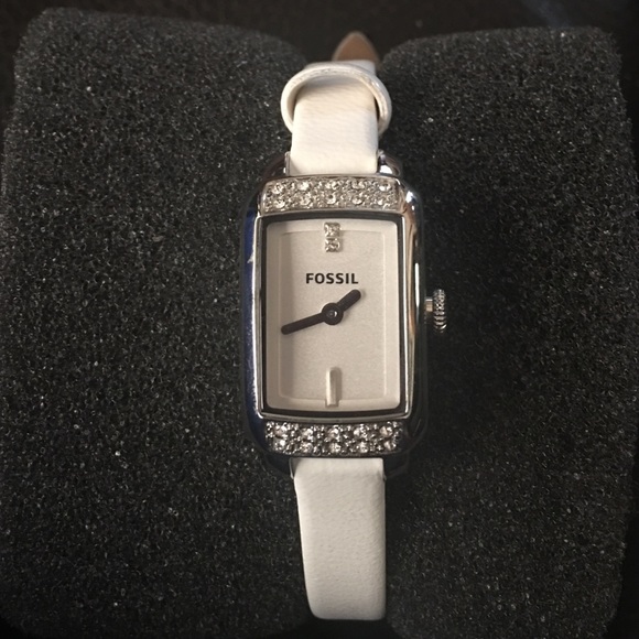 Fossil Watch - Picture 2 of 4