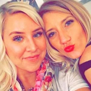 Meet your Posher, Alexandra