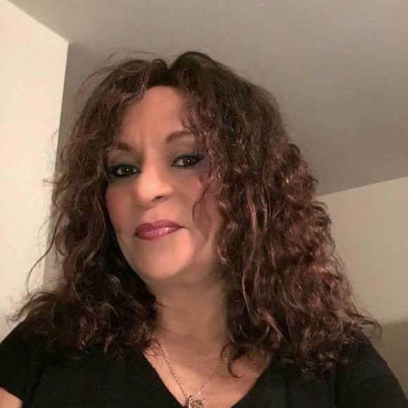 Meet your Posher, Stella - Picture 1 of 1