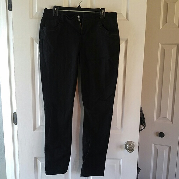 Black skinny fit pants SIZE 17